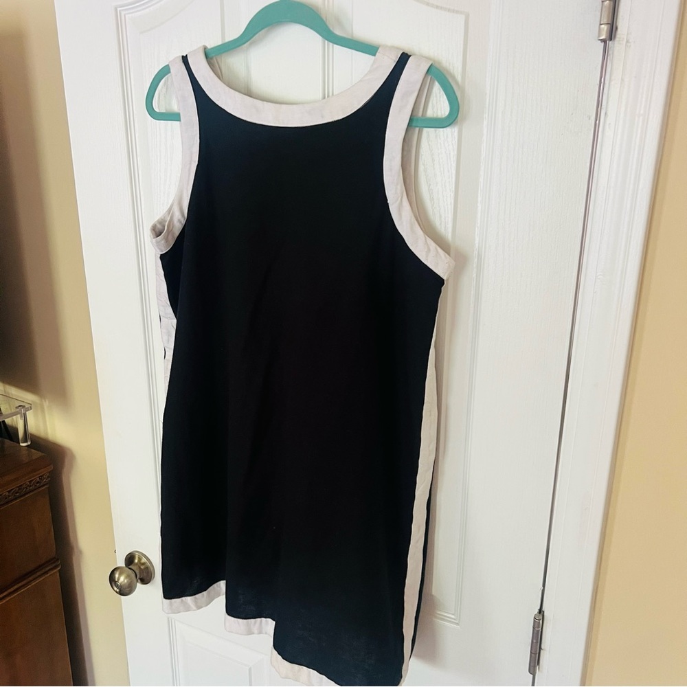 Jessica Simpson Black and White Colorblock Dress SZ Medium